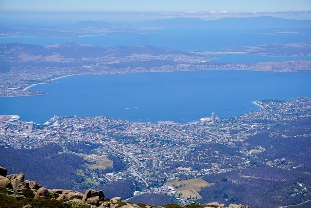 Hobart Travel Guide: Best Things to Do, Attractions & Travel Tips 1 Hobart Travel Guide Tasmania islandfiles tasmania