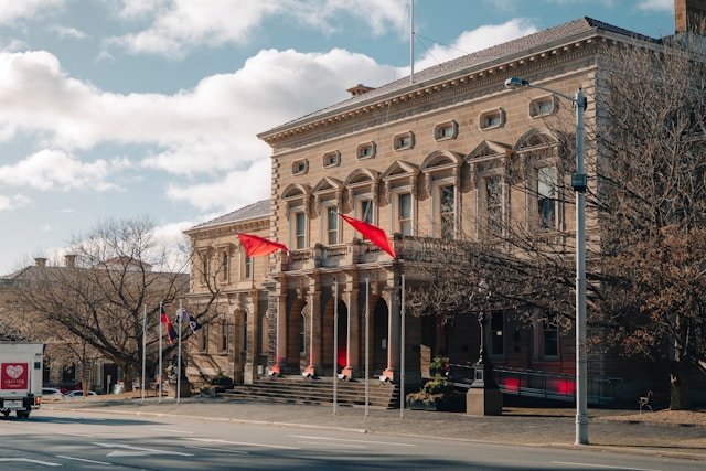 Hobart Travel Guide: Best Things to Do, Attractions & Travel Tips 13 Hobart Tasmania